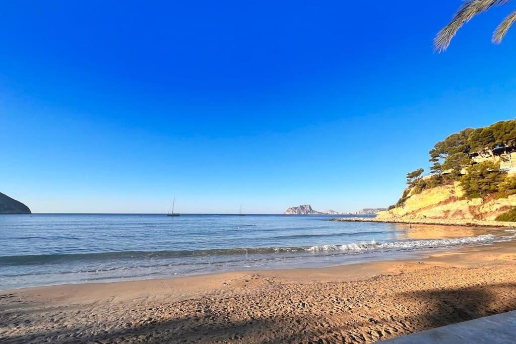 Reihenhaus Mit Garten In Moravit Moraira Apartman Teulada Kültér fotó