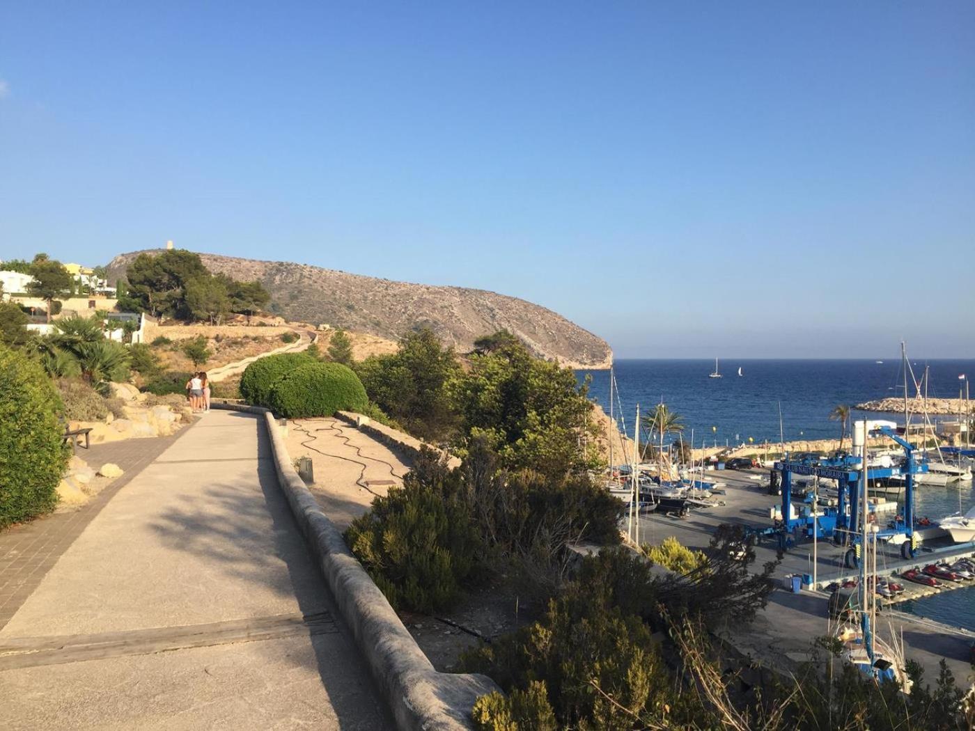Reihenhaus Mit Garten In Moravit Moraira Apartman Teulada Kültér fotó